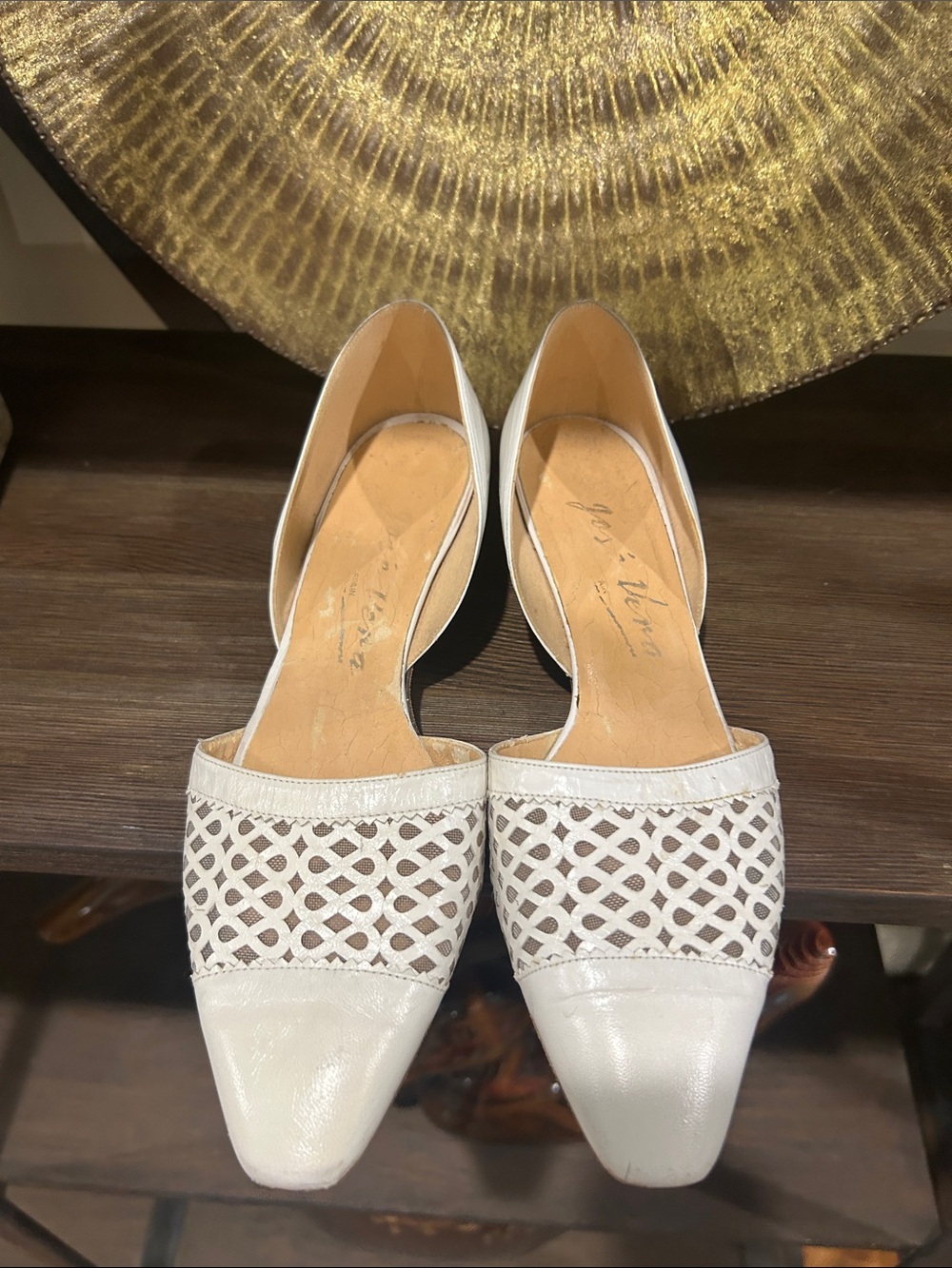 Jos Vena Women's White D'Orsay Pointed Toe Flats vintage 8N